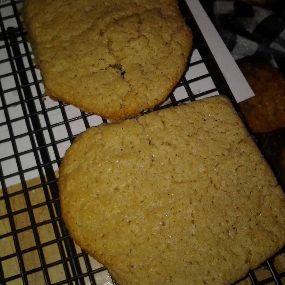 Basic Peanut Butter Cookies 