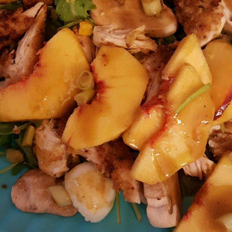 Grilled Chicken, Peach, and Arugula Salad 