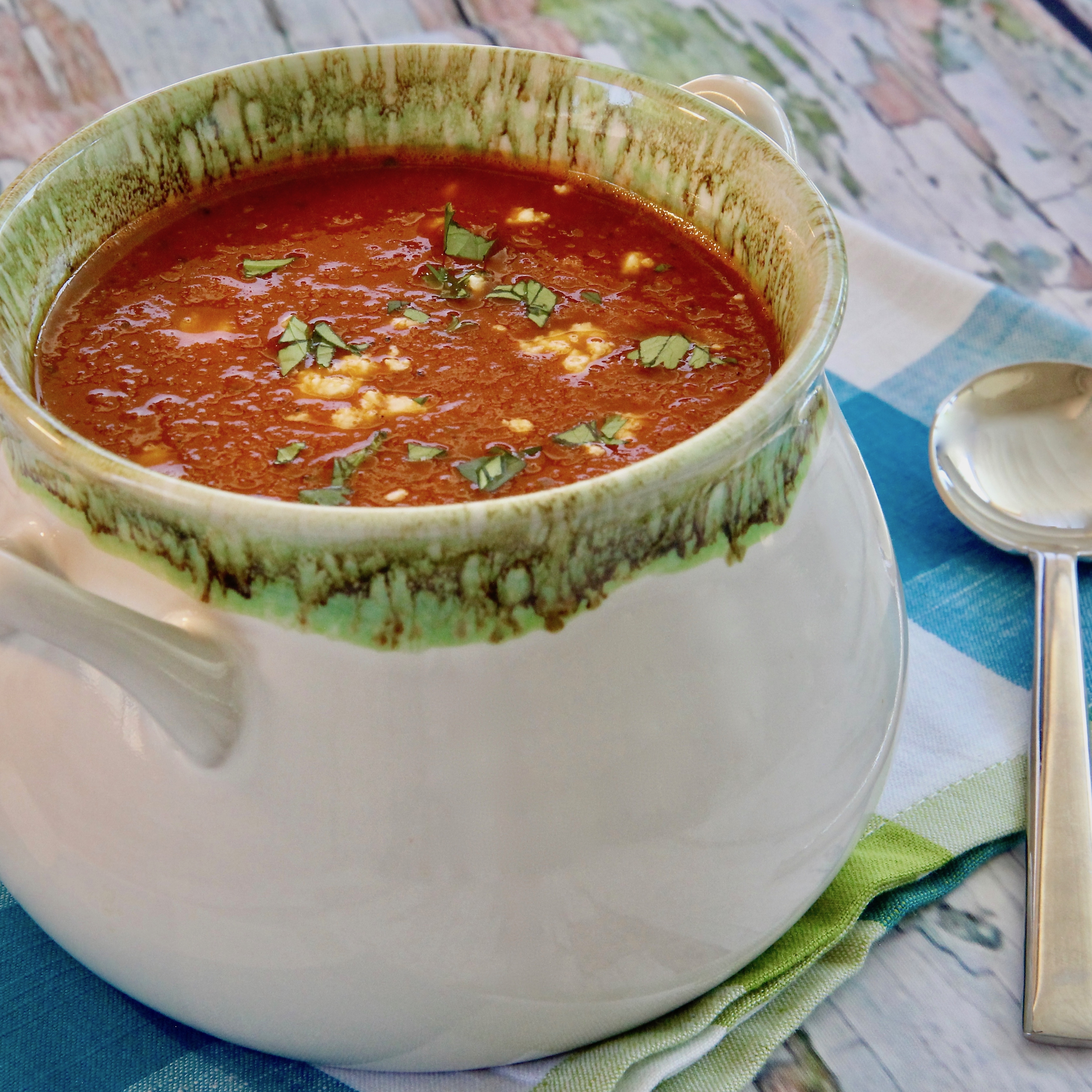 Fire-Roasted Tomato and Pepper Soup 