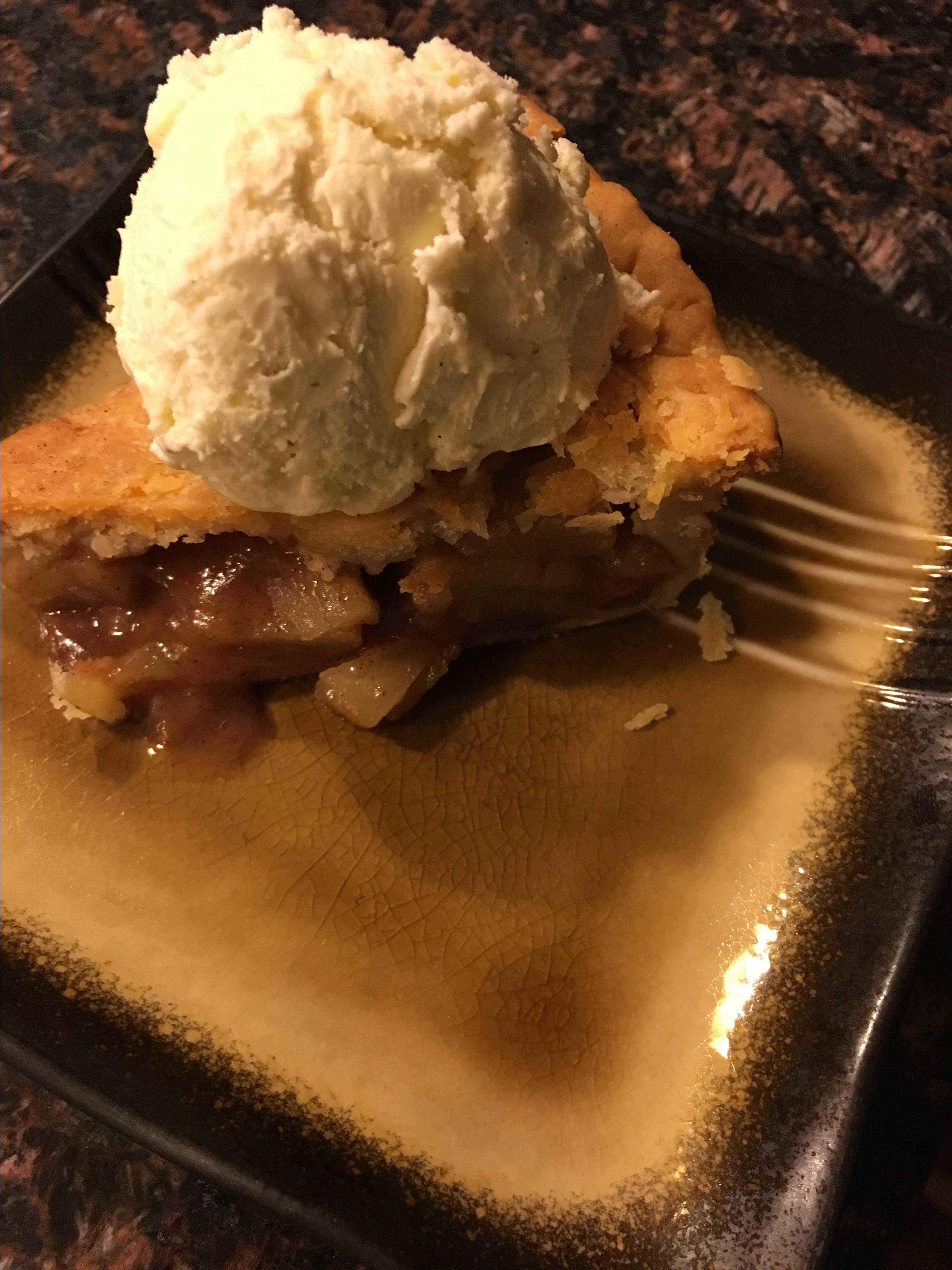 Sunday's Apple Pie 
