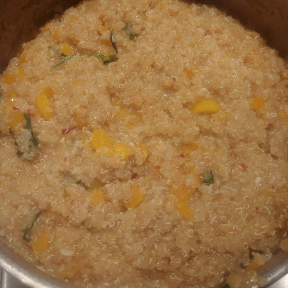 Protein-Packed Spicy Vegan Quinoa with Edamame 