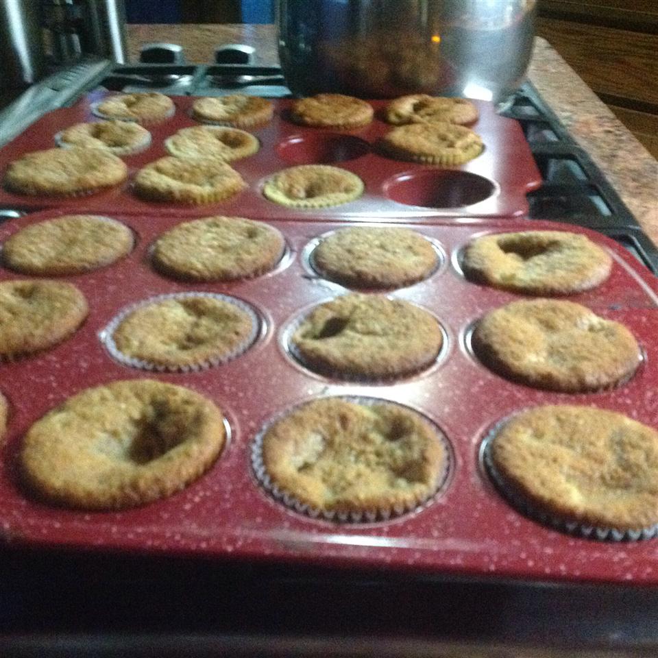 Healthy and Delicious Kiwi Muffins 