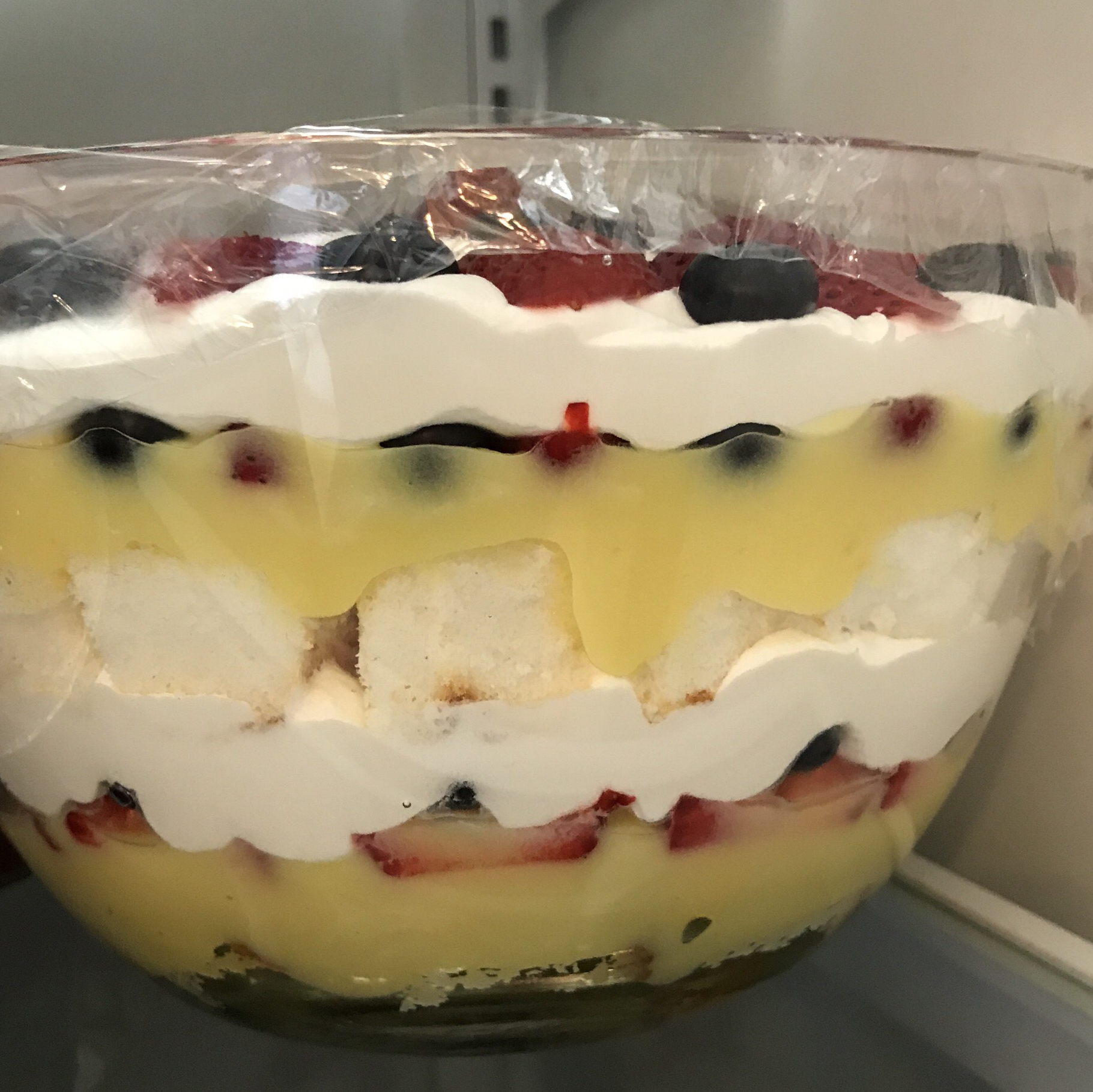 Berry Trifle 