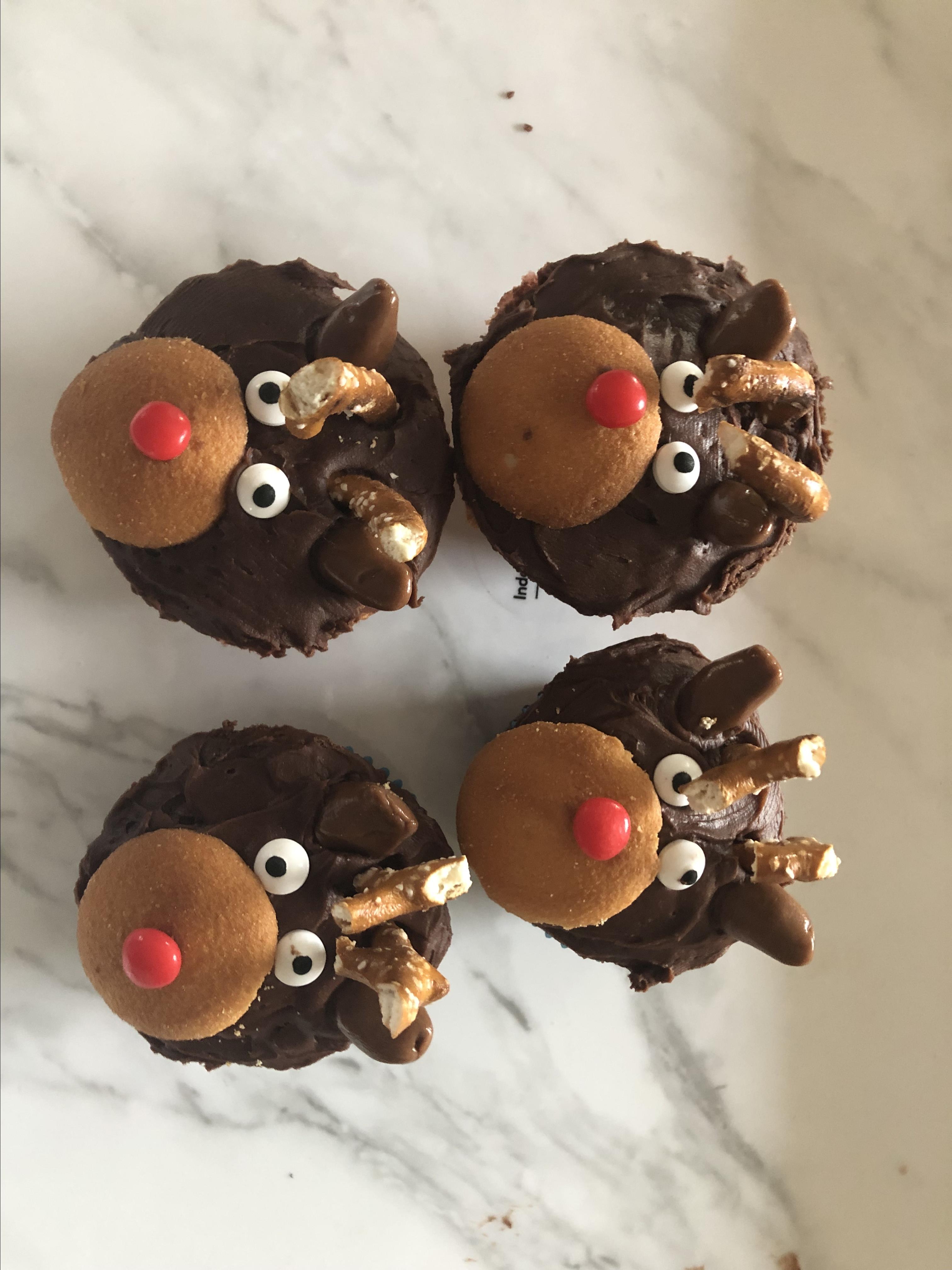 Christmas Reindeer Cupcakes 
