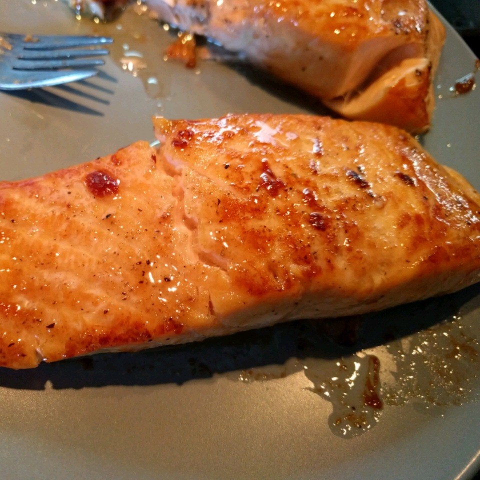 Salmon with Brown Sugar and Bourbon Glaze 