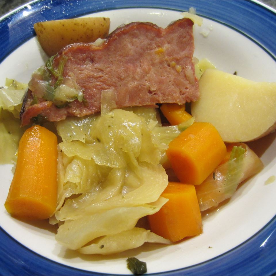 Slow Cooker New England Boiled Dinner Cara