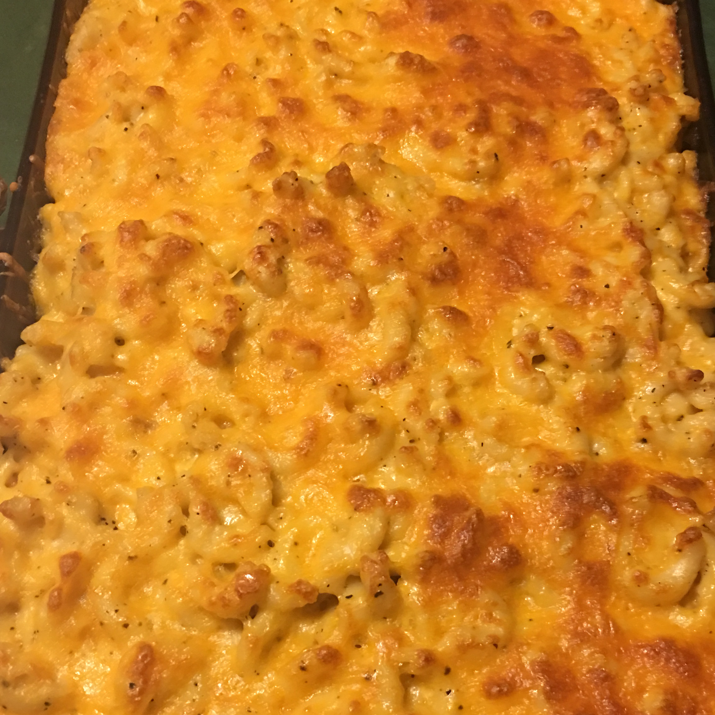 Southern Macaroni and Cheese Pie 