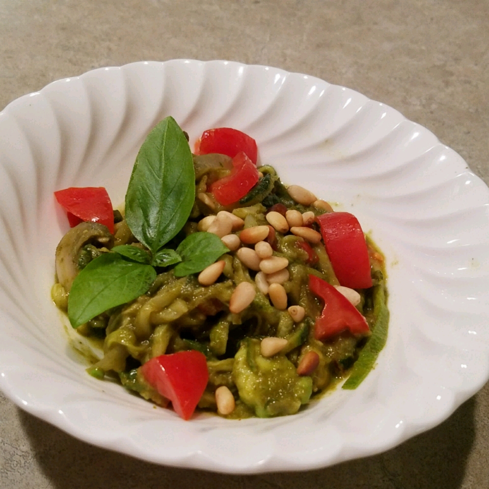 Avocado Pesto with Zucchini Pasta 
