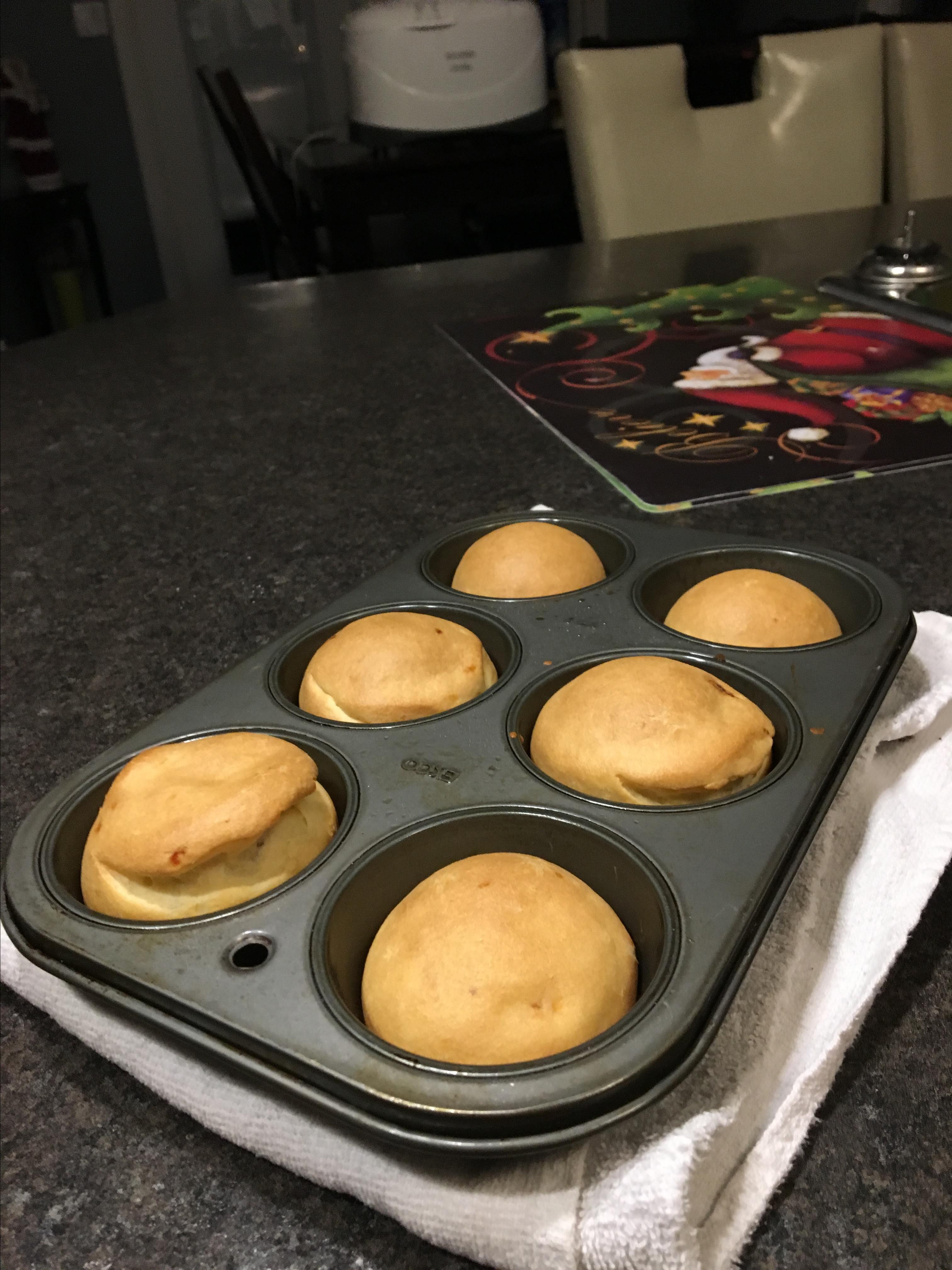 12 Cupcakes Baking Non Stick Oven Pan Strong Tray Yorkshire Pudding Muffin Bun 