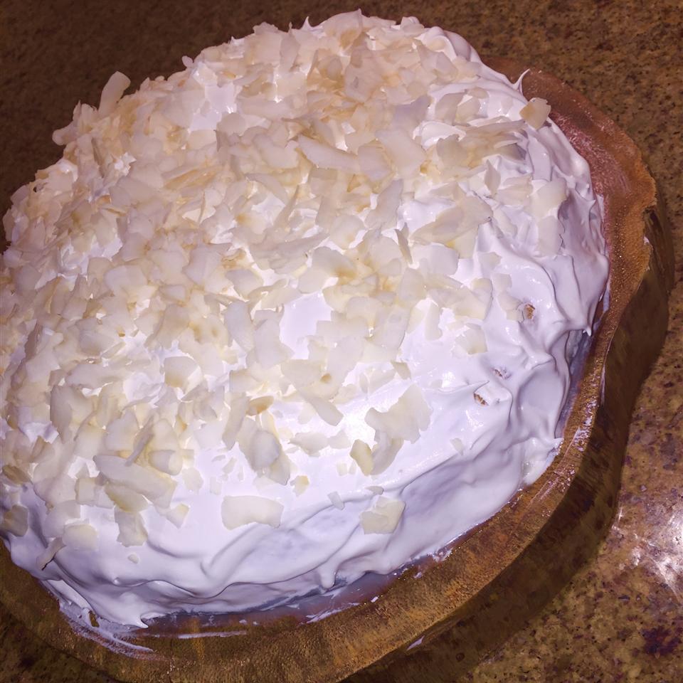 Creamy Coconut Cake 