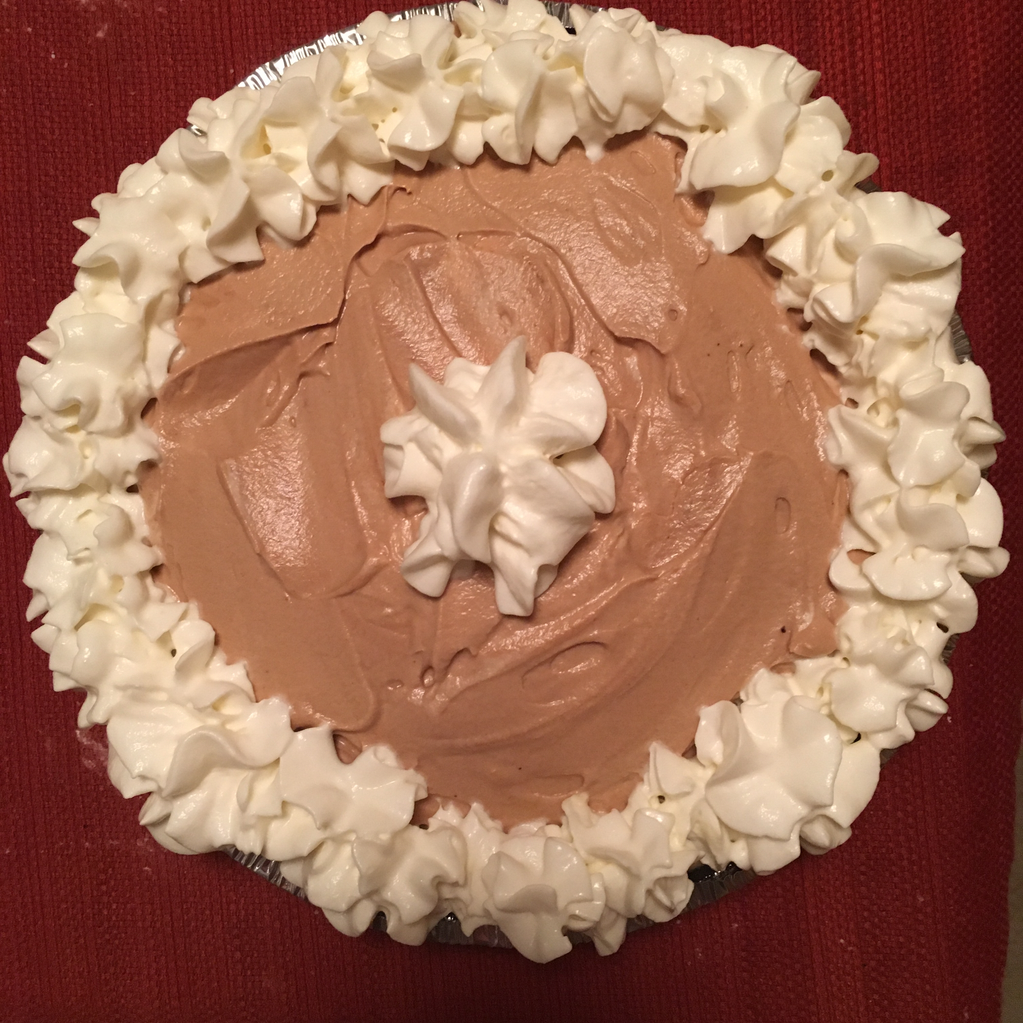 Creamy Chocolate Mousse Pie 