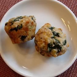 Spinach Cheddar Muffins 
