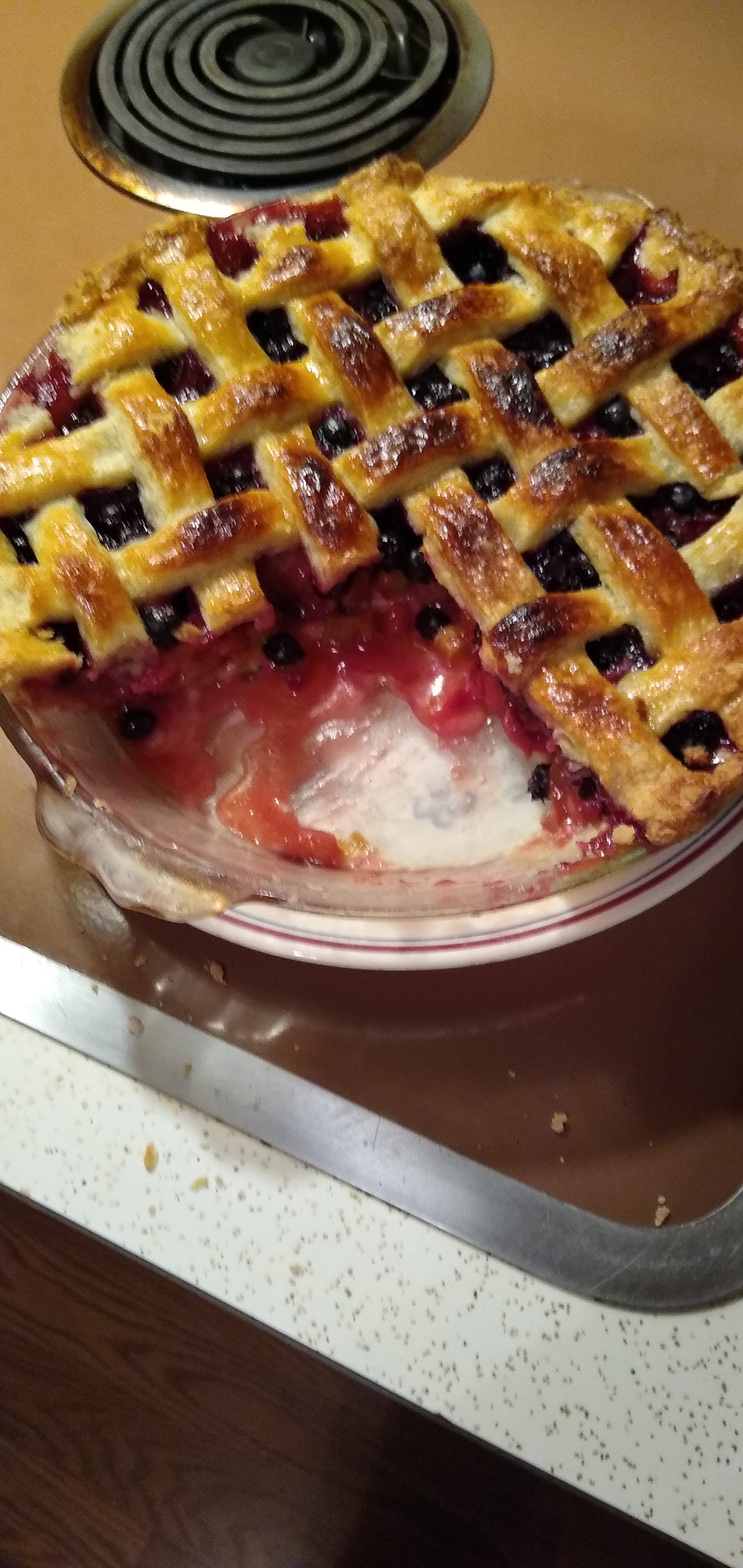 Rhubarb and Strawberry Pie Demiser