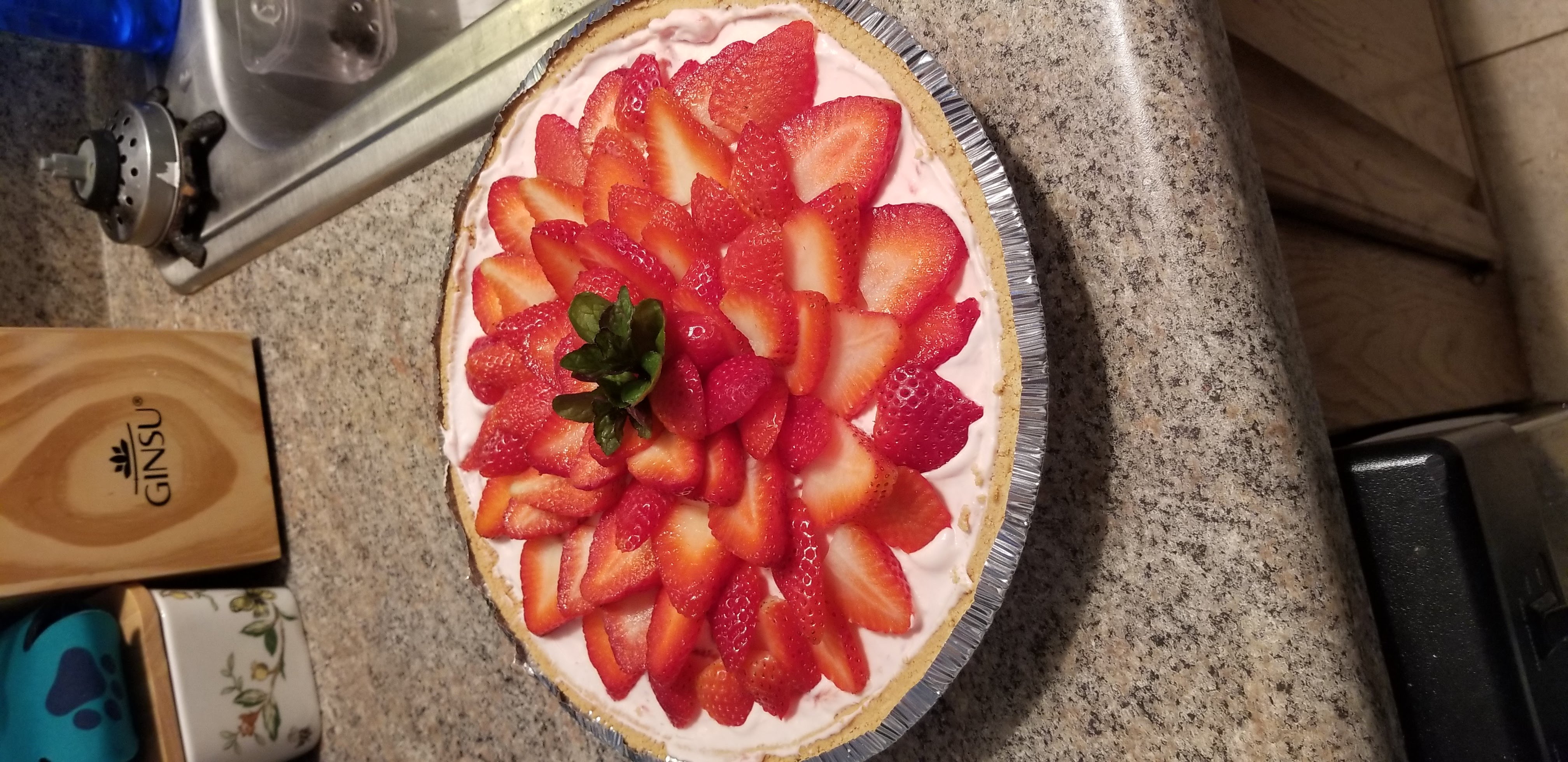 DanDan's Strawberry Cream Pie 