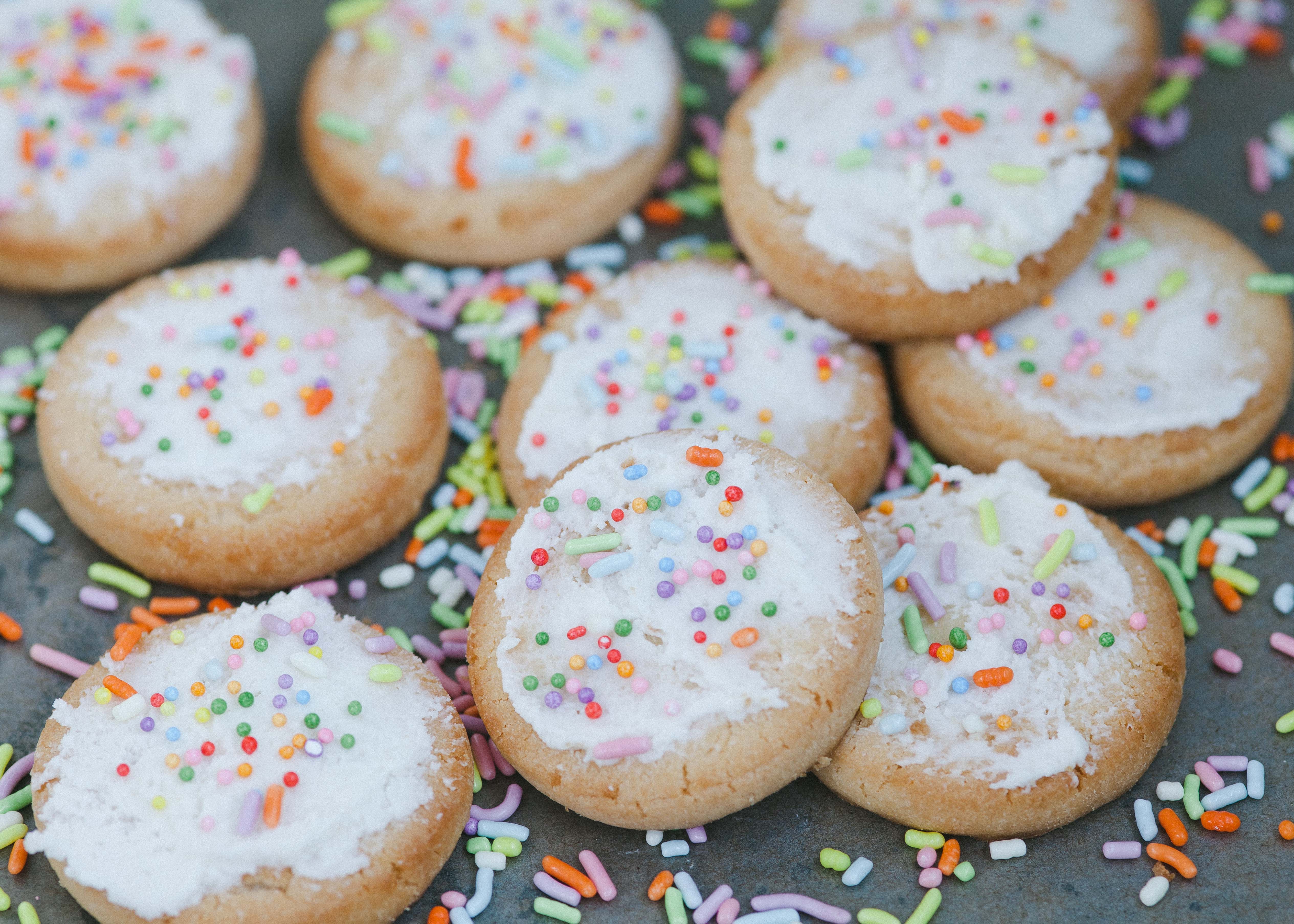 Italian Cookies with Sprinkles 