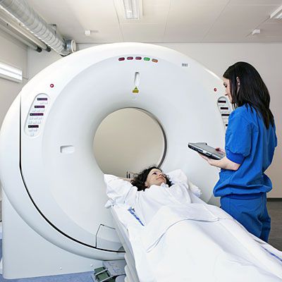 woman-scan-radiation