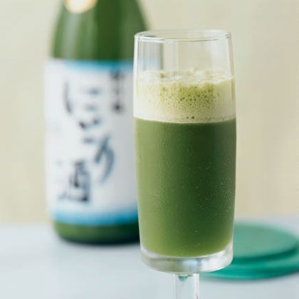 Minted Sake and Pineapple Cooler