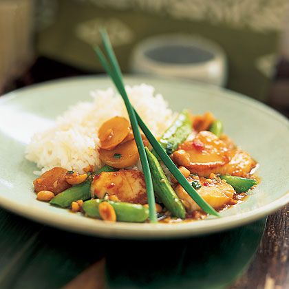 Kung Pao Scallops with Snap Peas 