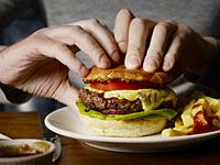 cholesterol-burger-200x150.jpg