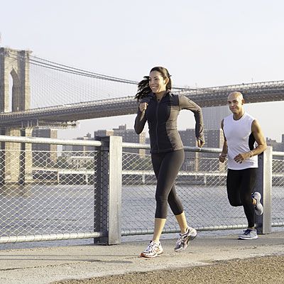 couple-exercising-running