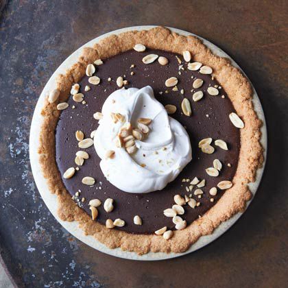 Chocolate Pudding Pie with Salted Peanut Crust 