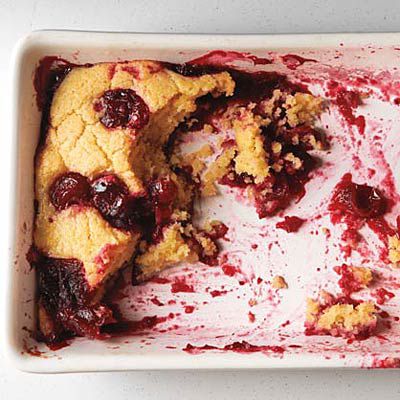 saucy-cranberry-maple-pudding-cake