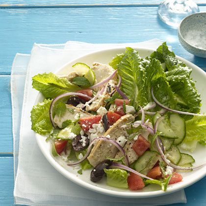 Greek Salad With Grilled Chicken 
