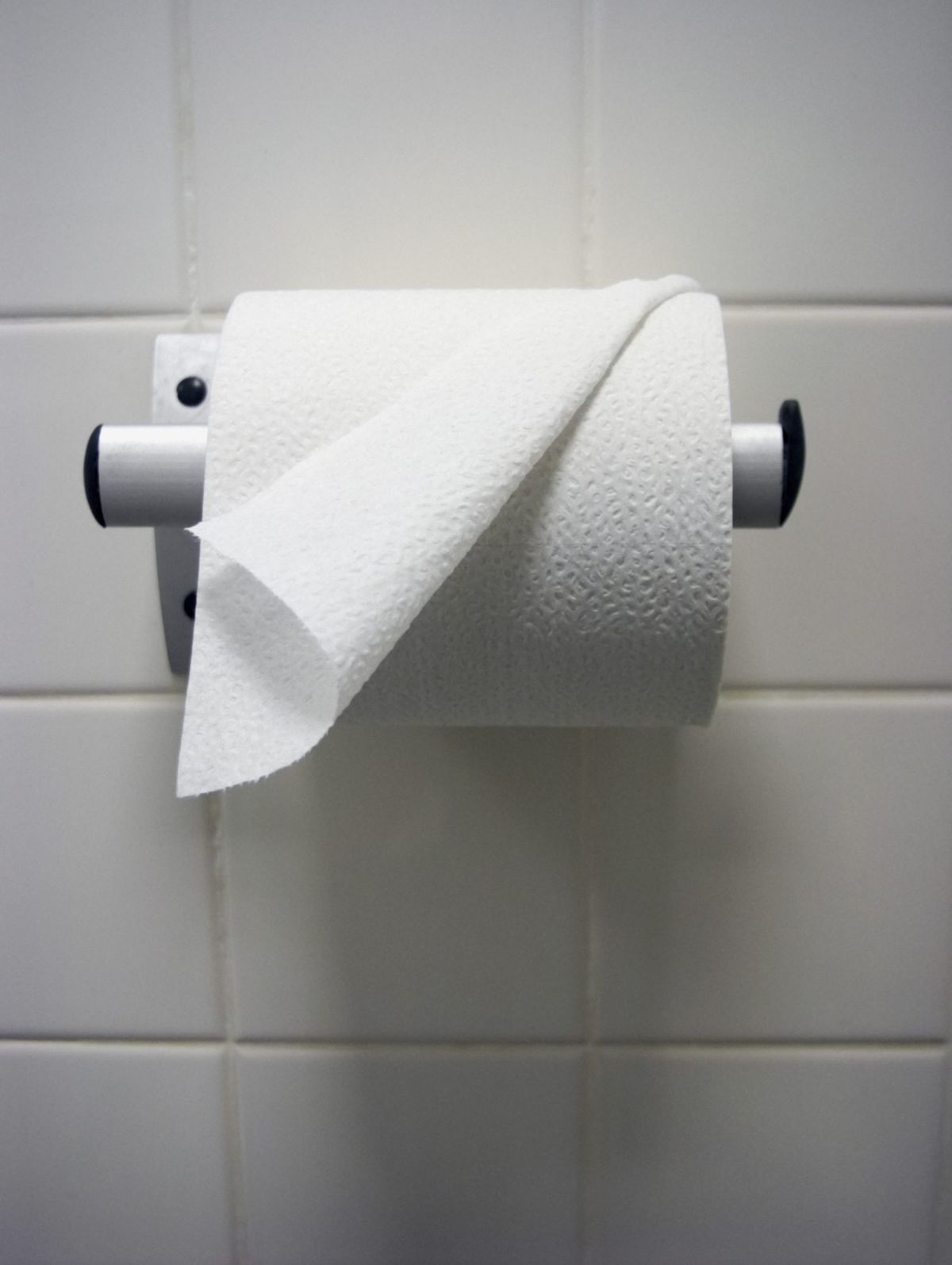 07-problem-peeing-cervical-cancer-toilet-paper