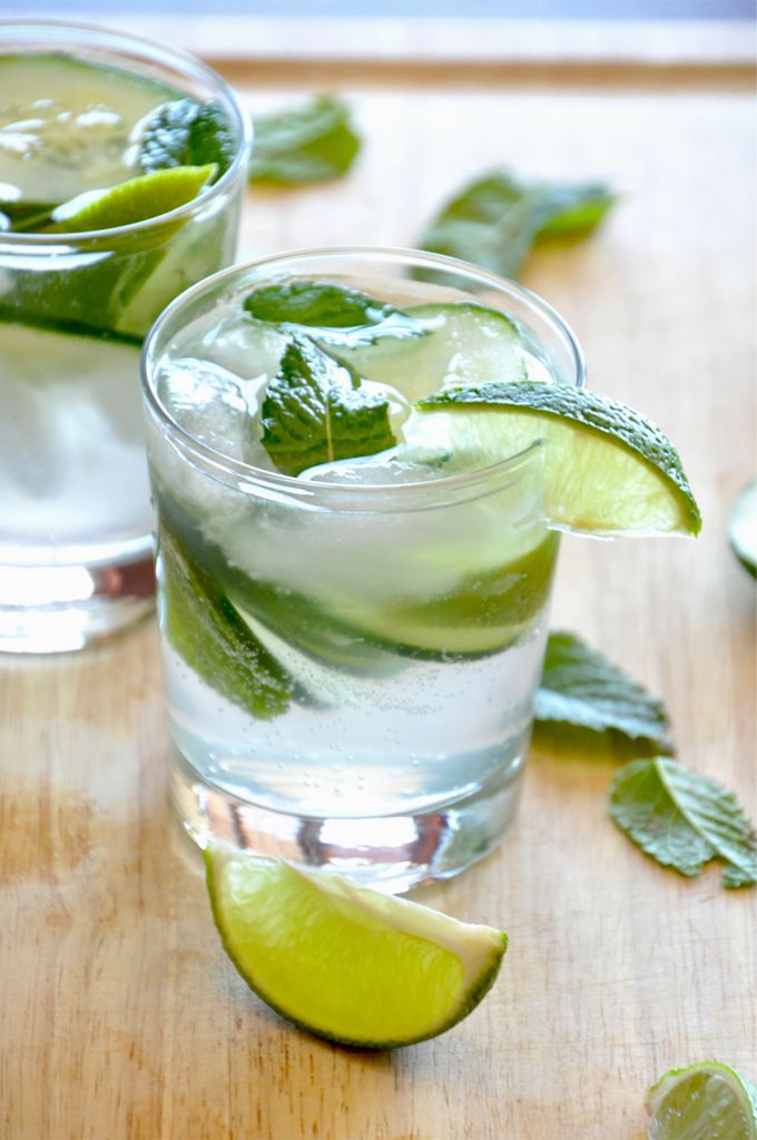 low-cal-cocktails-cucumber-mint