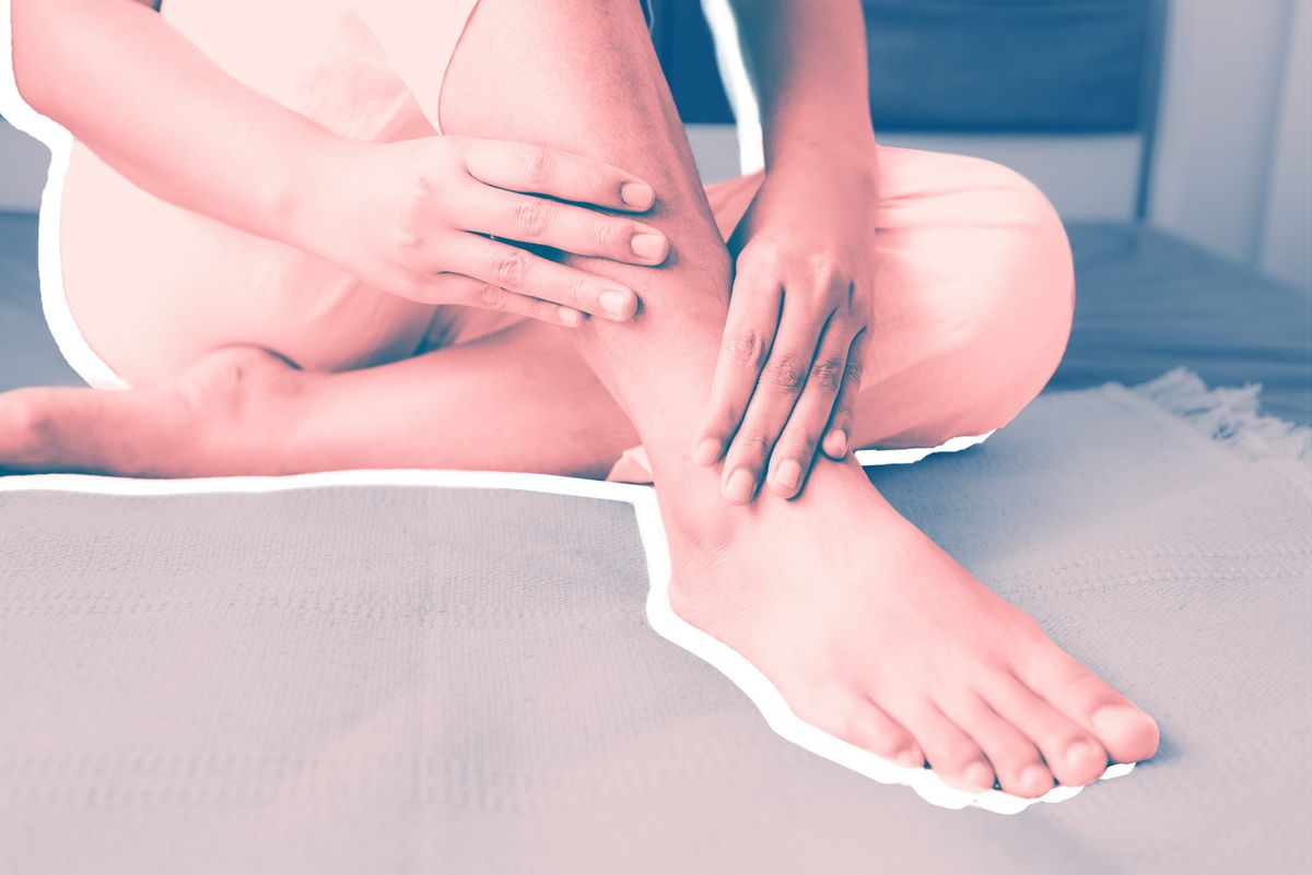 13 Reasons You Have Swollen Feet, According to Doctors