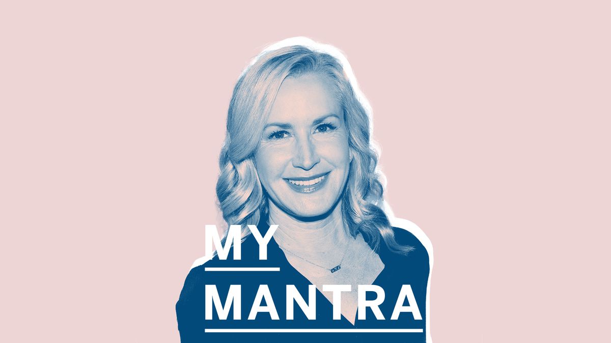 angela-kinsley-my-mantra ,. WATCH WHAT HAPPENS LIVE WITH ANDY COHEN -- Episode 16165 -- Pictured: Angela Kinsey -- (Photo by: Charles Sykes/Bravo/NBCU Photo Bank via Getty Images)