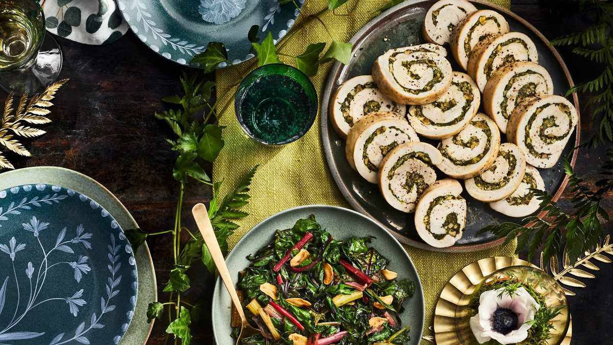 Health-Print-Dec-2021-Rolled-Turkey-Breast-with-Walnut-and-Pesto-Stress-Free-Holiday-Dinners_003