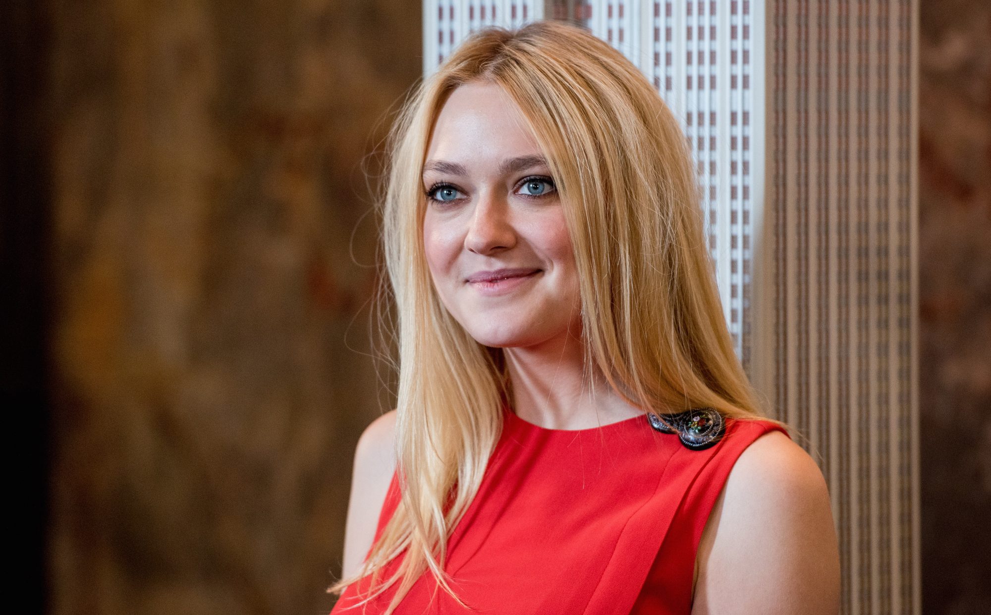Dakota Fanning Lights The Empire State Building In Honor Of International Day Of The Girl