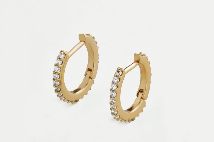 baublebar-gold-hoops-cubic-zirconia-e1592427050427.jpg