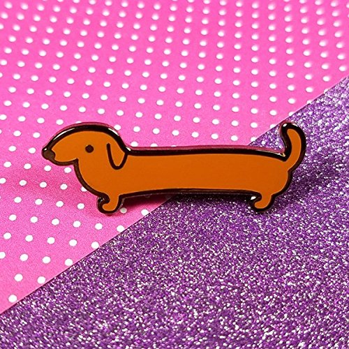 picture-of-dachshund-enamel-pin-photo