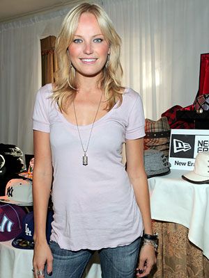 Stars at the Emmy Gift Lounges, Malin Ackerman, 2008 Emmy Awards