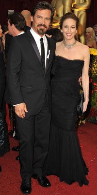 Josh Brolin and Diane Lane