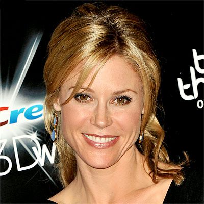 Julie Bowen - Star Q&A: What's Your Favorite Act of Kindness?