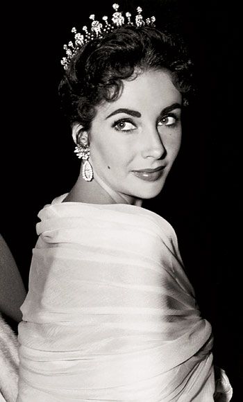 Diamond Tiara, 1957
