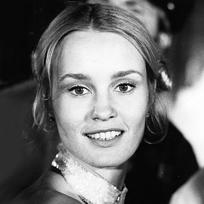 Young jessica pictures lange 