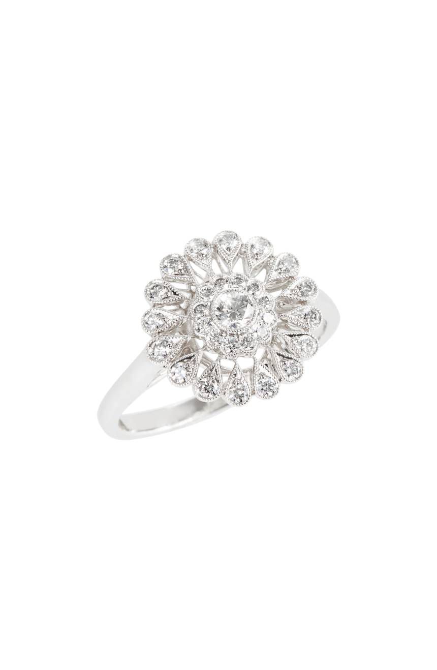 Kwiat Vintage Flower Diamond Ring