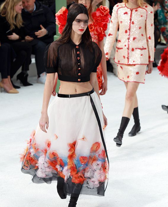 Kendall Jenner Makes Her Second Chanel Couture Appearance