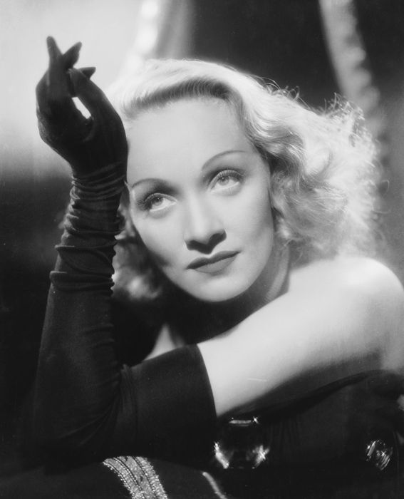 1940s: Marlene Dietrich