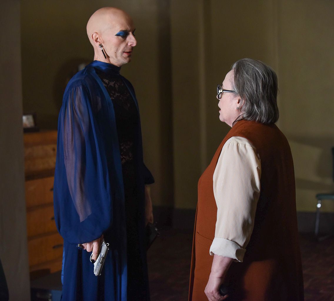 AMERICAN HORROR STORY -- "Battle Royale" Episode 511 (Airs Wednesday, January 6, 10:00 pm/ep) Pictured: (l-r) Denis O'Hare as Liz, Kathy Bates as Iris.  CR: Ray Mickshaw/FX