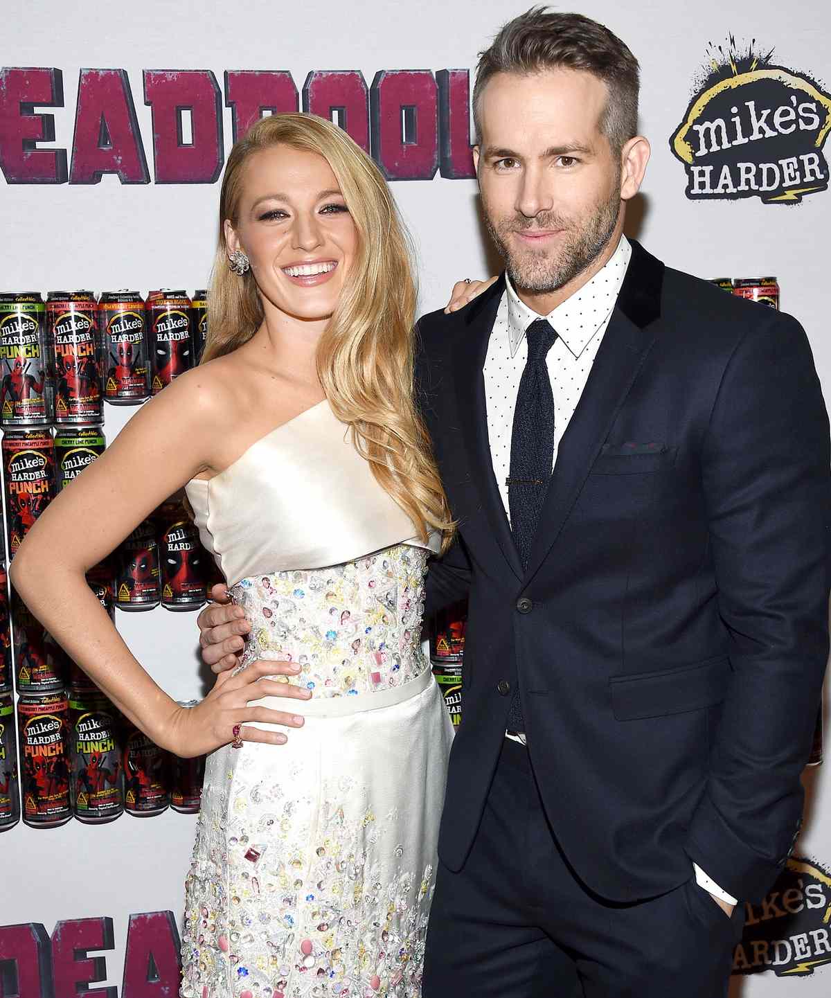 Actors Blake Lively (L) and Ryan Reynolds attend the 'Deadpool' fan event at AMC Empire Theatre on February 8, 2016 in New York City.