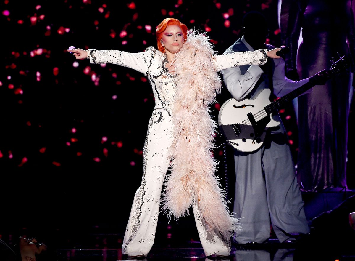 Lady Gaga David Bowie Tribute Lead