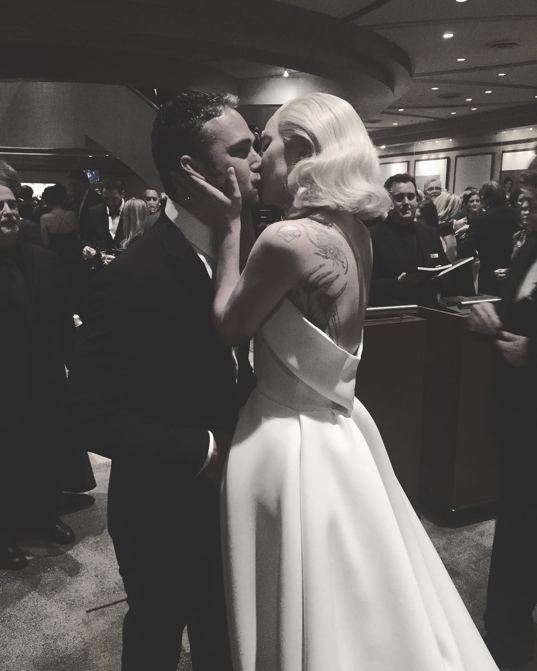 Oscars 2016 Lady Gaga Instagram Lead