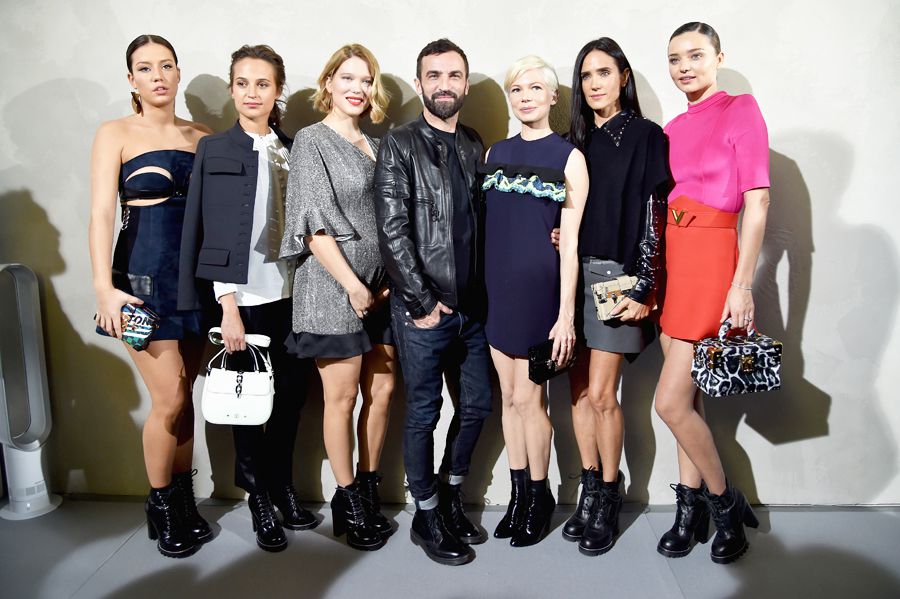 Louis Vuitton Show PFW - Embed 2016
