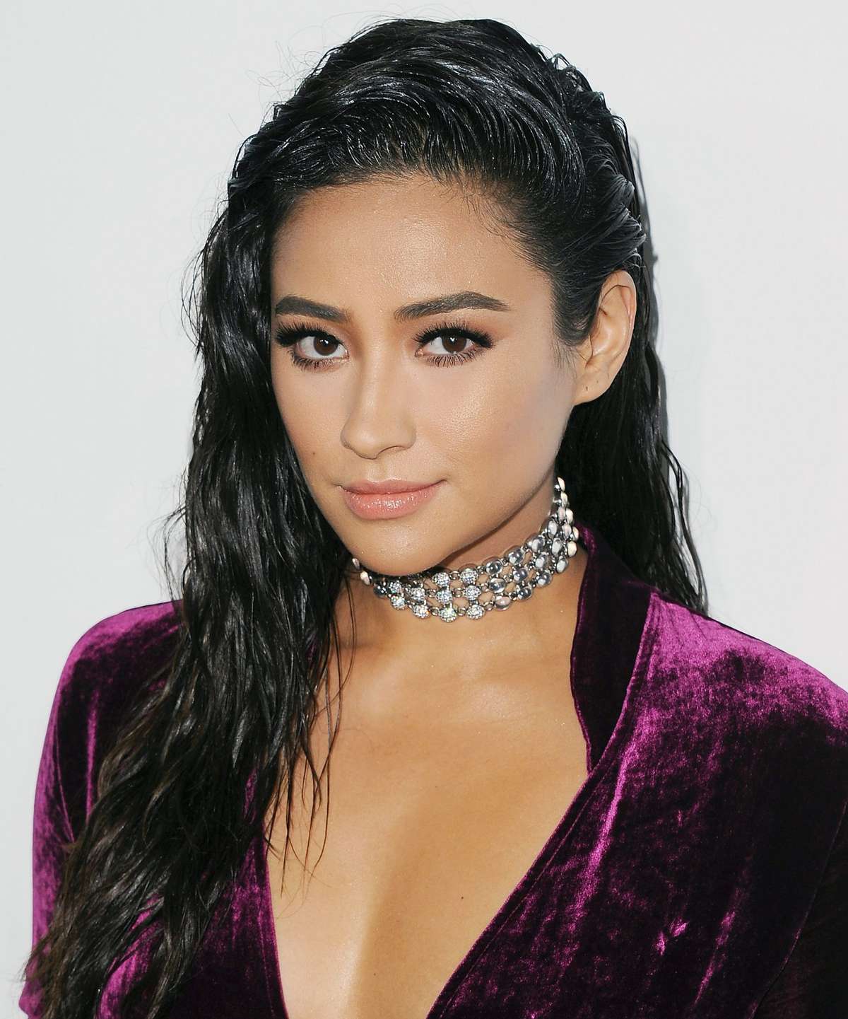 Shay Mitchell Off the Menu Lead