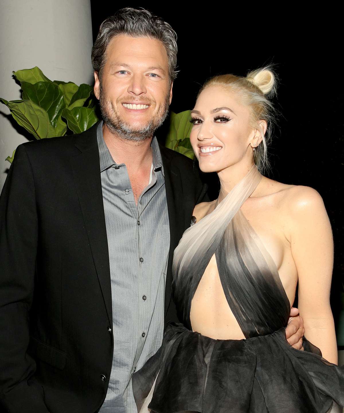 Recording artists Blake Shelton (L) and Gwen Stefani attend Glamour Women of the Year 2016 Dinner at Paley on November 14, 2016 in Hollywood, California.